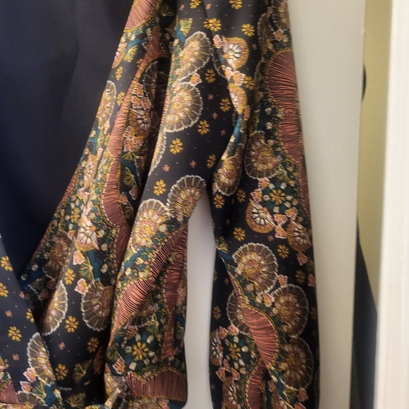 Top, wrap, medium - Picture 4 of 6